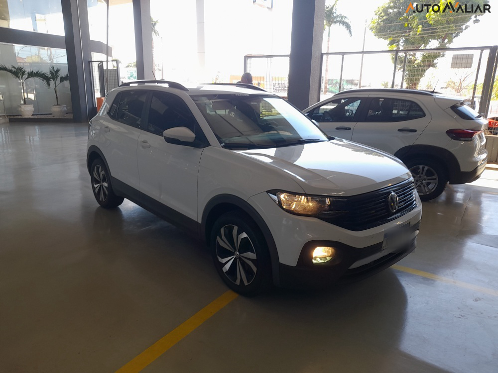 VOLKSWAGEN T-CROSS 1.0 200 TSI TOTAL FLEX AUTOMÁTICO