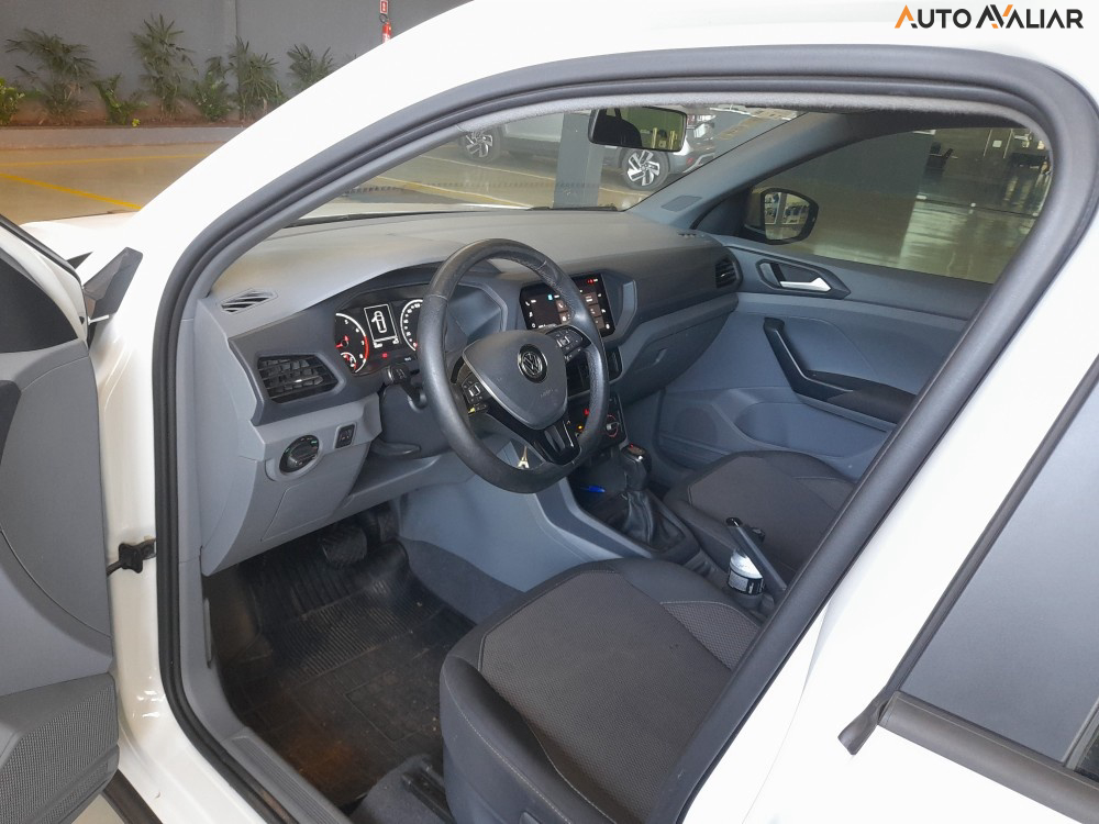 VOLKSWAGEN T-CROSS 1.0 200 TSI TOTAL FLEX AUTOMÁTICO