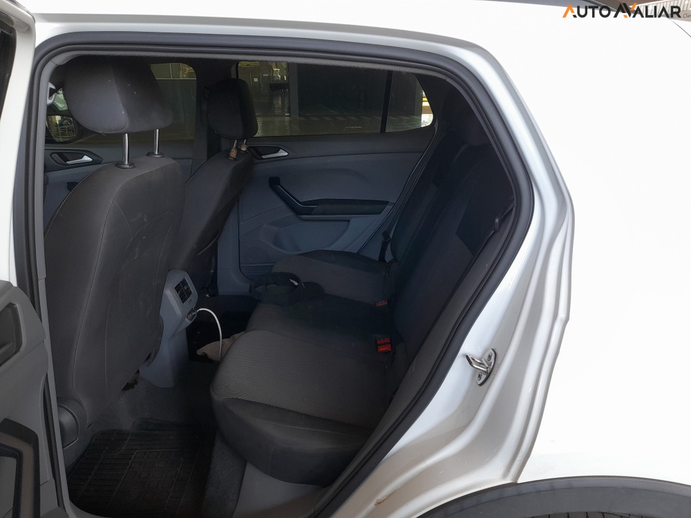 VOLKSWAGEN T-CROSS 1.0 200 TSI TOTAL FLEX AUTOMÁTICO