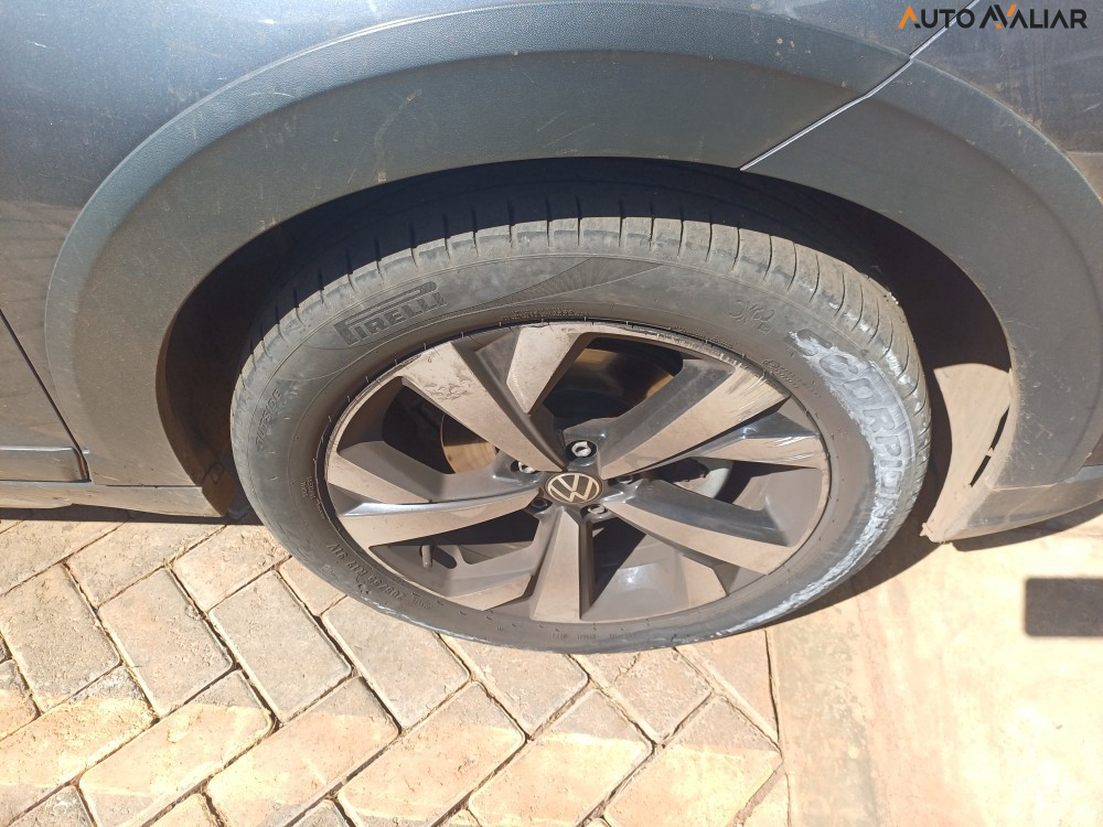 VOLKSWAGEN NIVUS 1.0 200 TSI TOTAL FLEX HIGHLINE AUTOMÁTICO