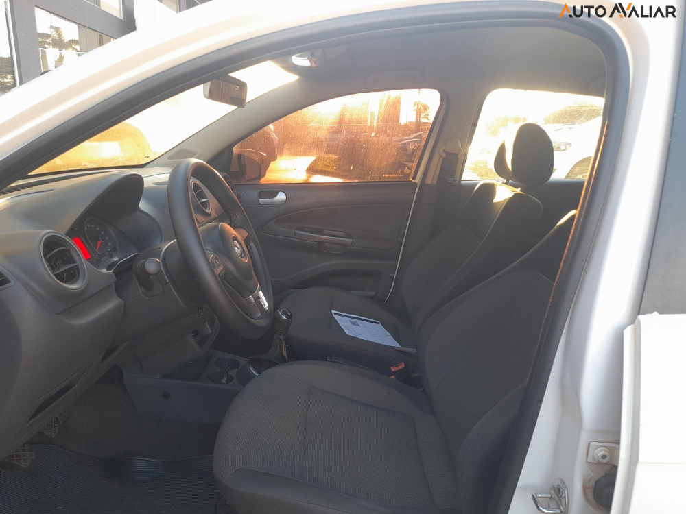 VOLKSWAGEN GOL 1.0 MI 8V FLEX 4P MANUAL G.V