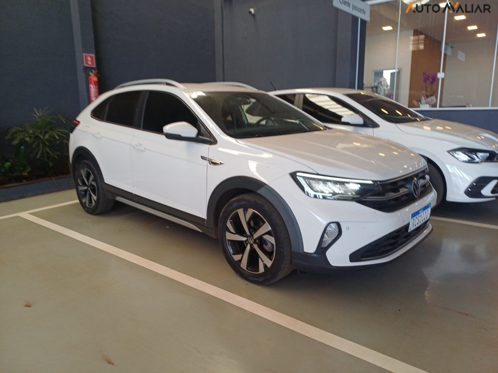 VOLKSWAGEN NIVUS 1.0 200 TSI TOTAL FLEX HIGHLINE AUTOMÁTICO