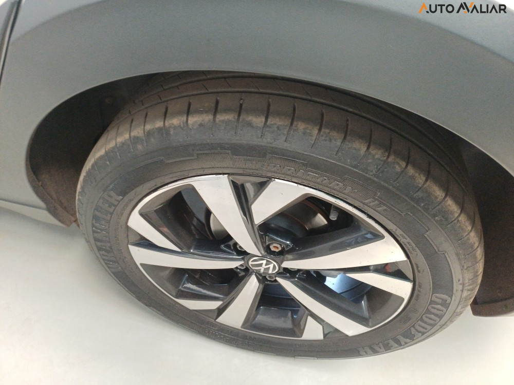 VOLKSWAGEN NIVUS 1.0 200 TSI TOTAL FLEX HIGHLINE AUTOMÁTICO