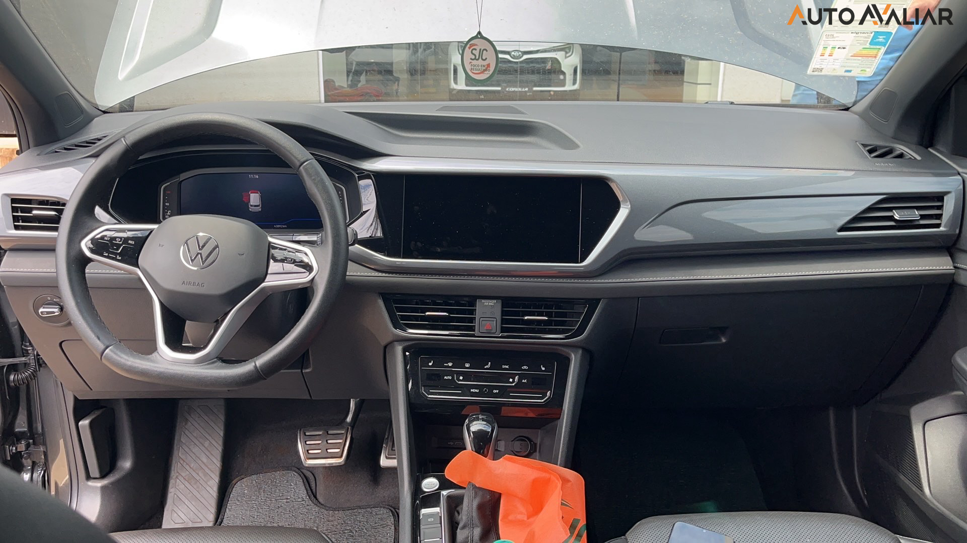 VOLKSWAGEN TAOS 1.4 250 TSI TOTAL FLEX HIGHLINE AUTOMÁTICO