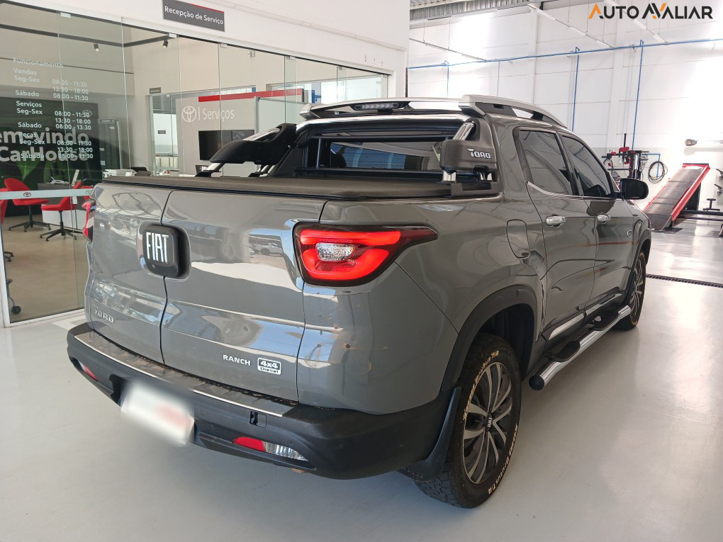 FIAT TORO 2.0 16V TURBO DIESEL RANCH 4WD AT9