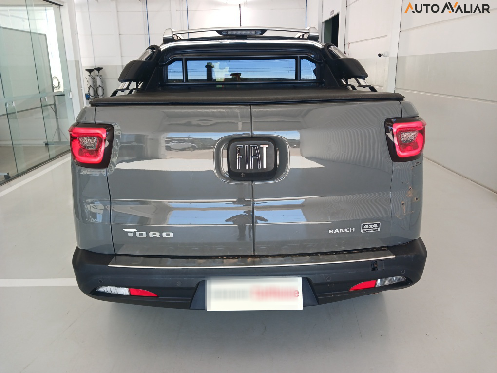 FIAT TORO 2.0 16V TURBO DIESEL RANCH 4WD AT9