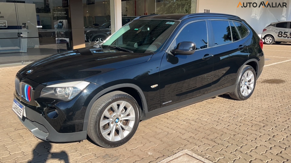 BMW X1 (SDRIVE18I) 2.0 16V