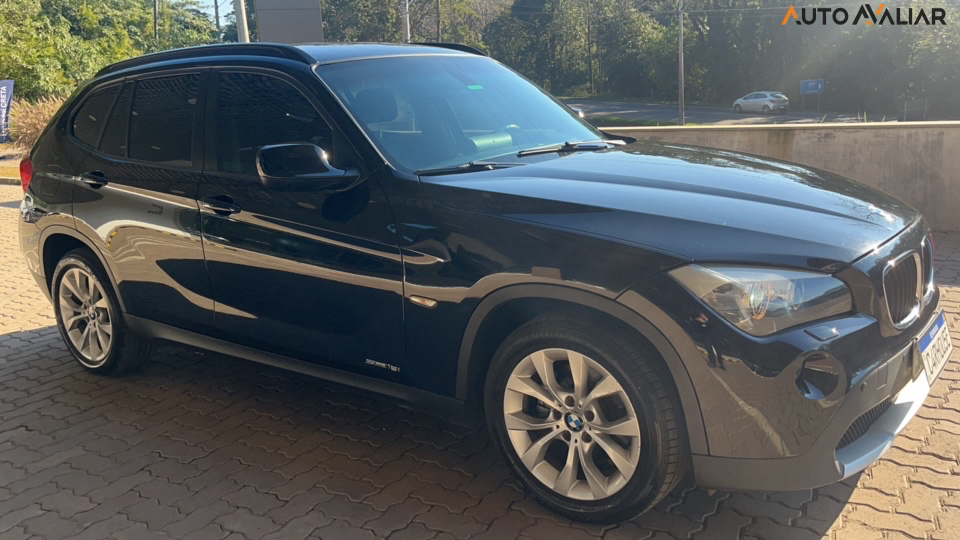 BMW X1 (SDRIVE18I) 2.0 16V
