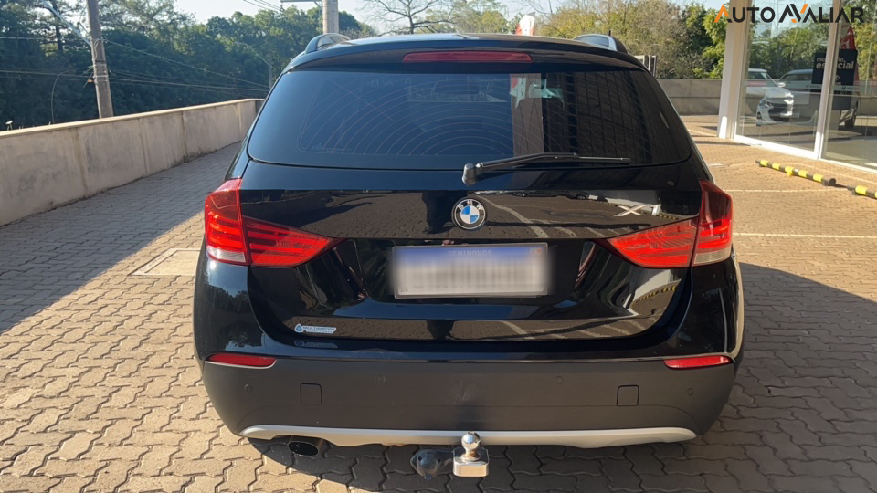 BMW X1 (SDRIVE18I) 2.0 16V