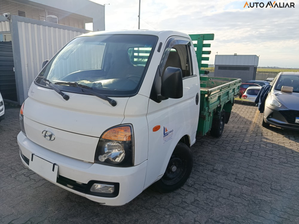HYUNDAI HR 2.5 LONGO SEM CACAMBA 4X2 16V 130CV TURBO INTERCOOLER DIESEL 2P MANUAL