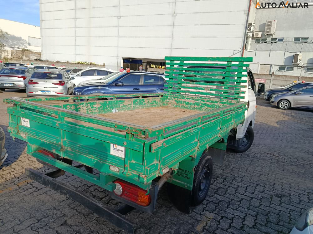 HYUNDAI HR 2.5 LONGO SEM CACAMBA 4X2 16V 130CV TURBO INTERCOOLER DIESEL 2P MANUAL