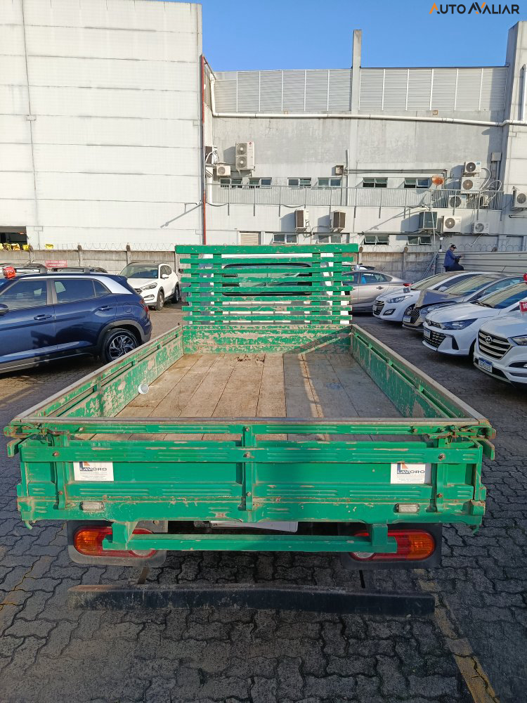 HYUNDAI HR 2.5 LONGO SEM CACAMBA 4X2 16V 130CV TURBO INTERCOOLER DIESEL 2P MANUAL