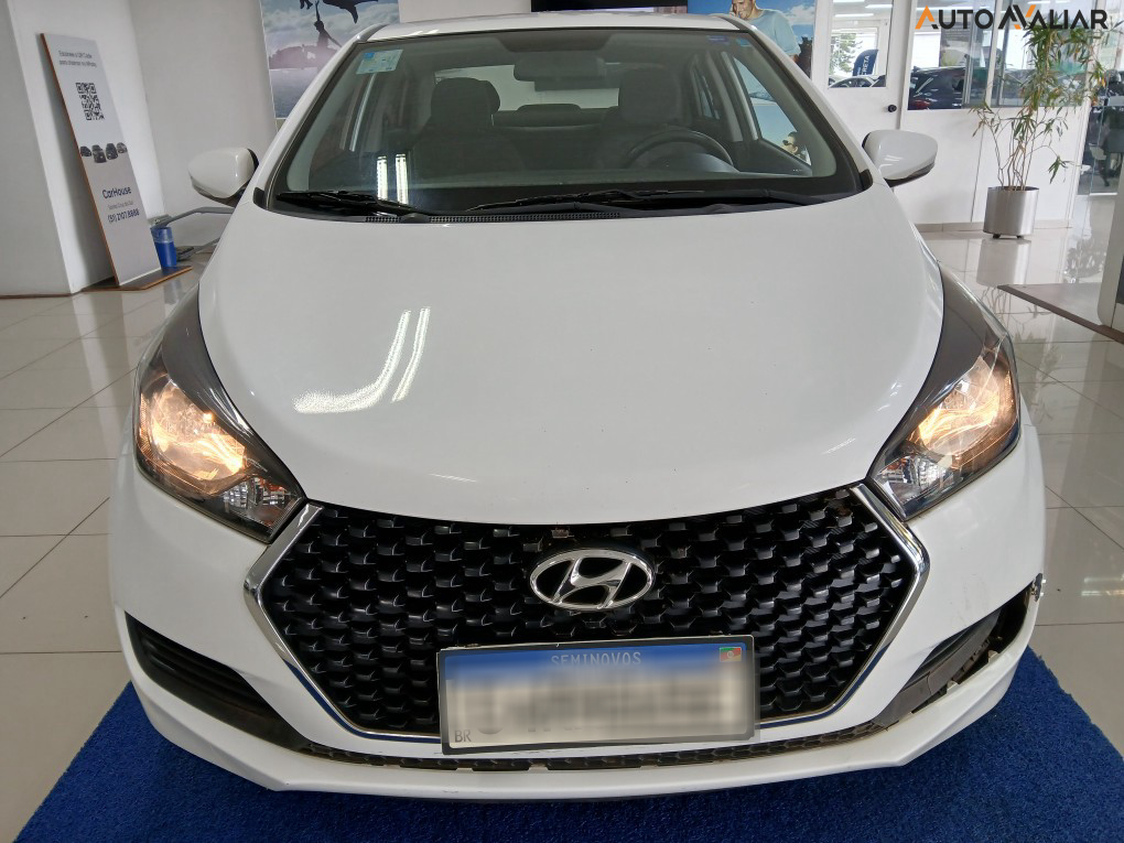 HYUNDAI HB20S 1.6 COMFORT PLUS 16V FLEX 4P MANUAL