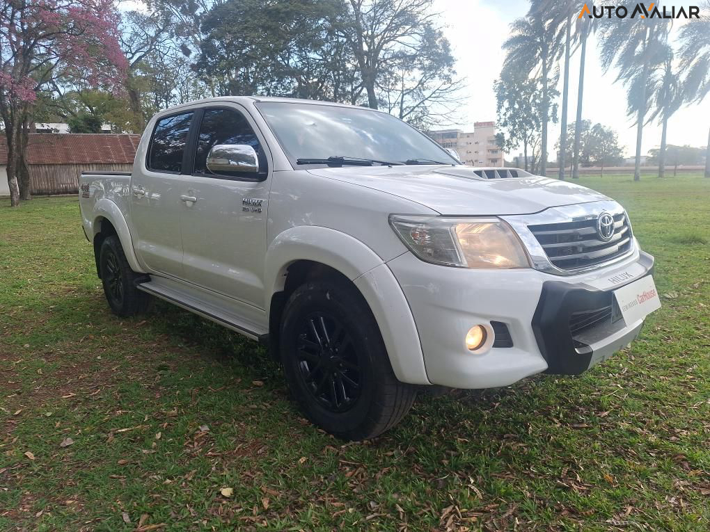 TOYOTA HILUX 3.0 SRV 4X4 CD 16V TURBO INTERCOOLER DIESEL 4P AUTOMATICO