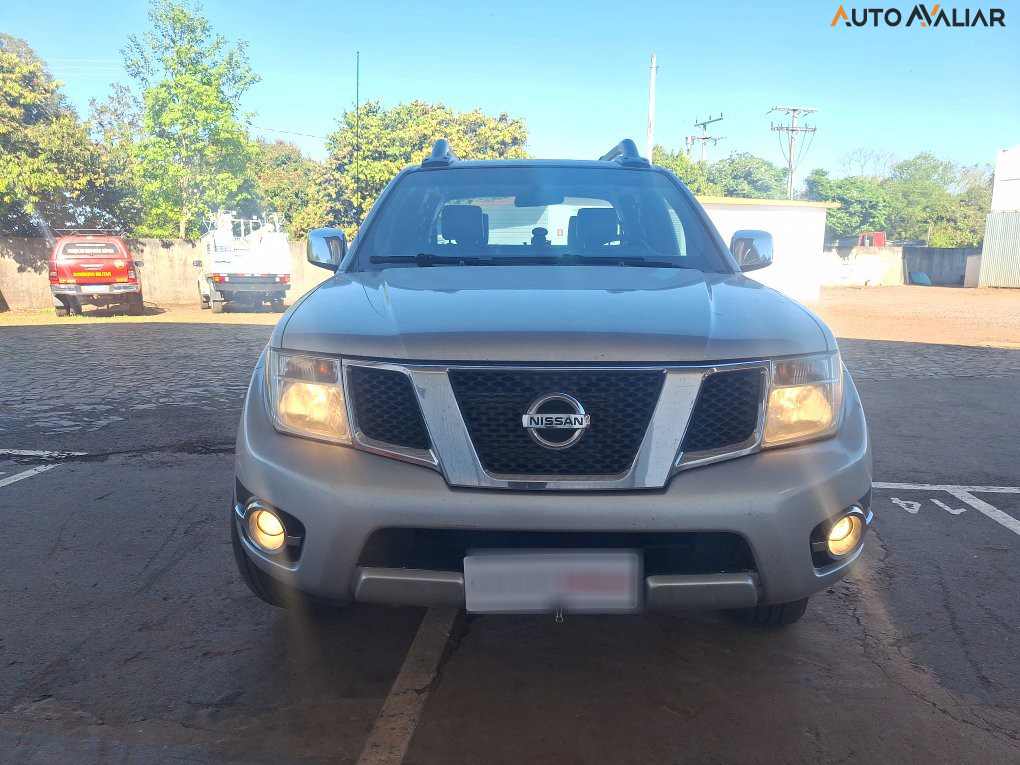 NISSAN FRONTIER 2.5 SL 4X4 CD TURBO ELETRONIC DIESEL 4P AUTOMATICO