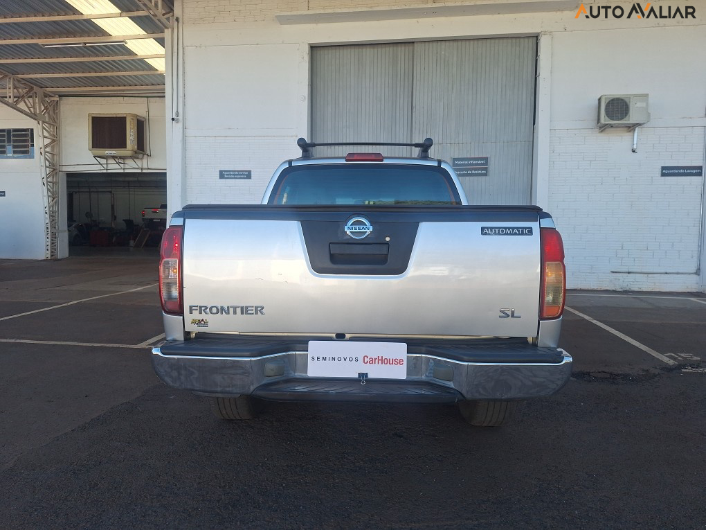 NISSAN FRONTIER 2.5 SL 4X4 CD TURBO ELETRONIC DIESEL 4P AUTOMATICO