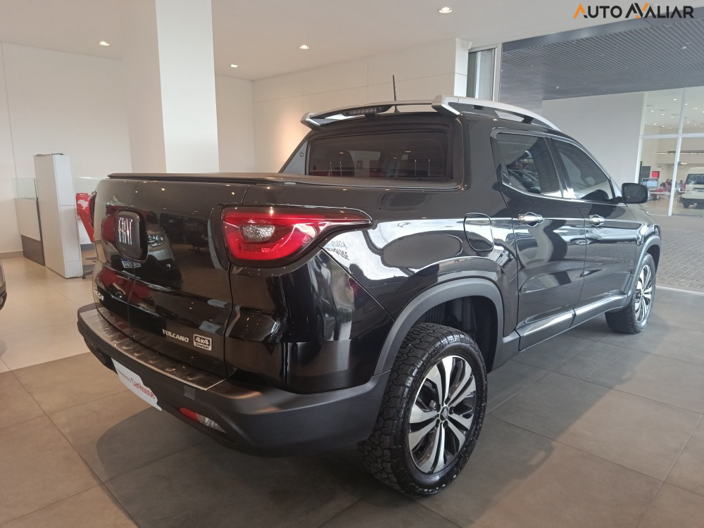 FIAT TORO 2.0 16V TURBO DIESEL VOLCANO 4WD AT9