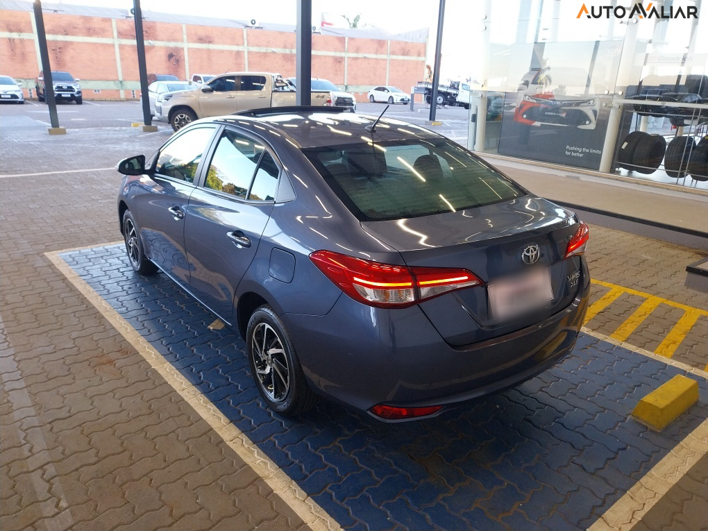TOYOTA YARIS 1.5 16V FLEX SEDAN XLS MULTIDRIVE