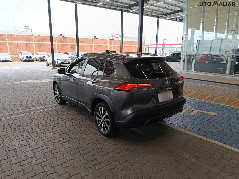 TOYOTA COROLLA CROSS 2.0 VVT-IE FLEX XRE DIRECT SHIFT