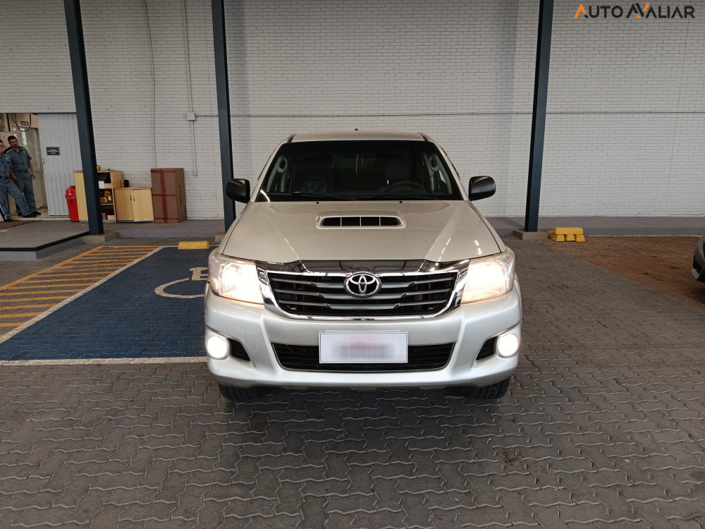 TOYOTA HILUX 3.0 SR 4X4 CD 16V TURBO INTERCOOLER DIESEL 4P AUTOMATICO