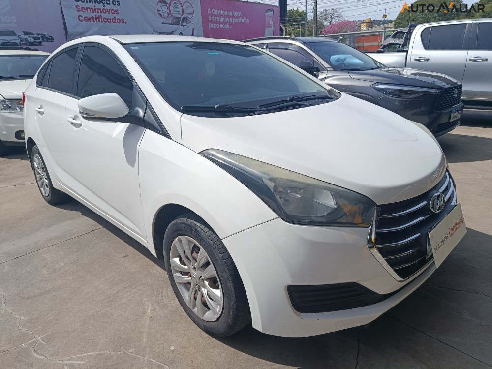HYUNDAI HB20S 1.6 COMFORT PLUS 16V FLEX 4P MANUAL