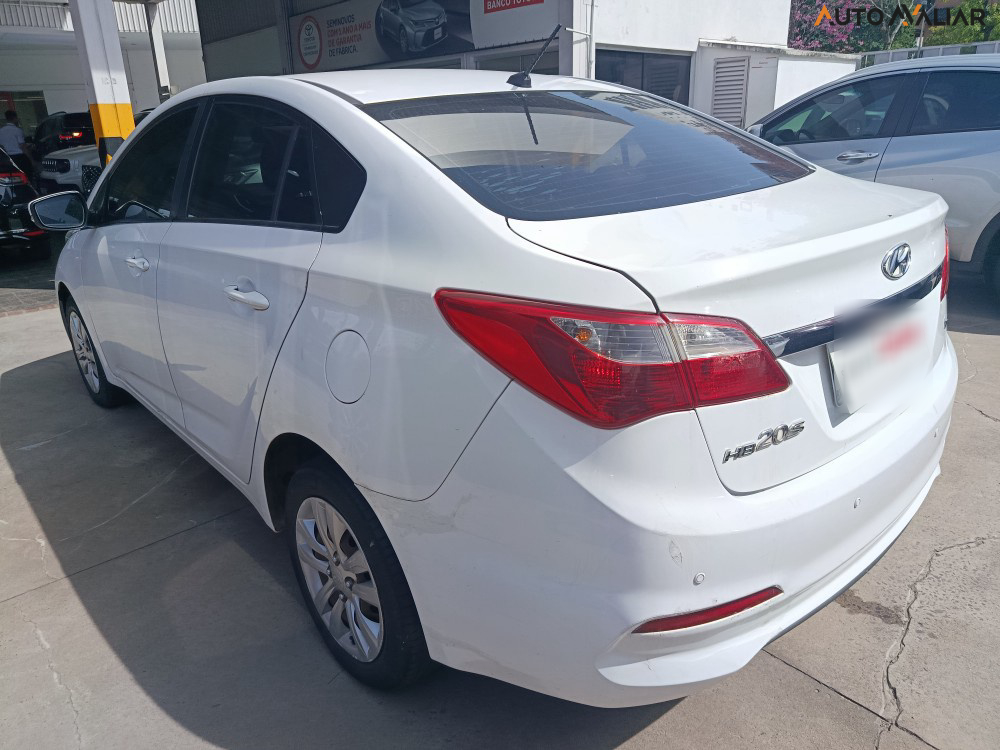 HYUNDAI HB20S 1.6 COMFORT PLUS 16V FLEX 4P MANUAL