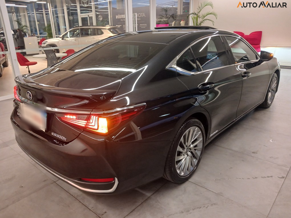 LEXUS ES 300H 2.5 16V HIBRIDO CVT