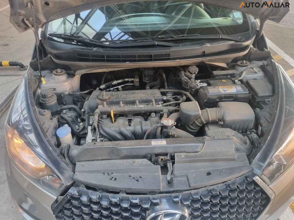 HYUNDAI HB20S 1.6 COMFORT PLUS 16V FLEX 4P MANUAL