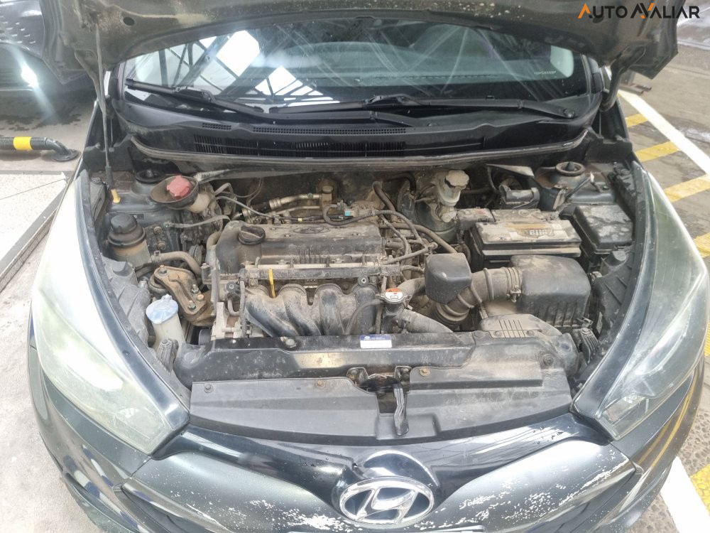 HYUNDAI HB20 1.6 COMFORT 16V FLEX 4P MANUAL