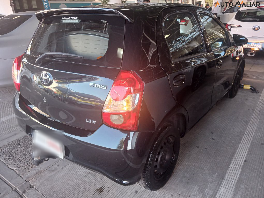 TOYOTA ETIOS 1.3 X 16V FLEX 4P MANUAL