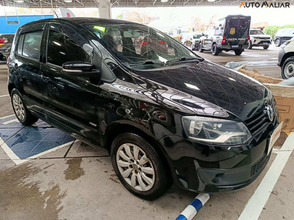 VOLKSWAGEN FOX 1.6 MI 8V FLEX 4P MANUAL