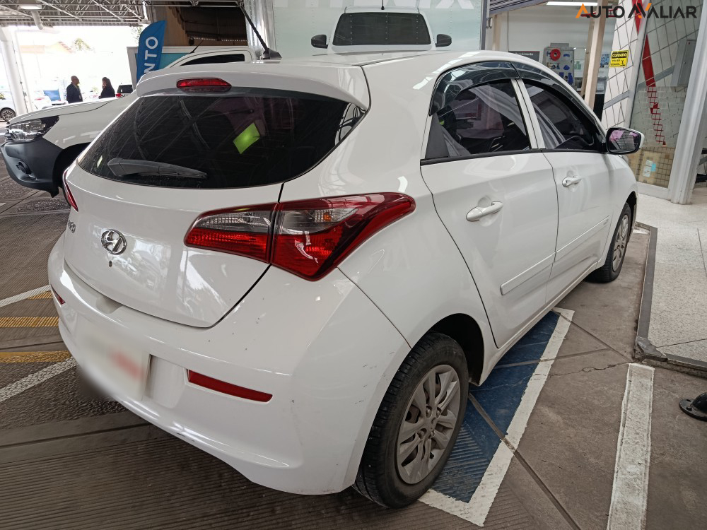 HYUNDAI HB20 1.0 UNIQUE 12V FLEX 4P MANUAL