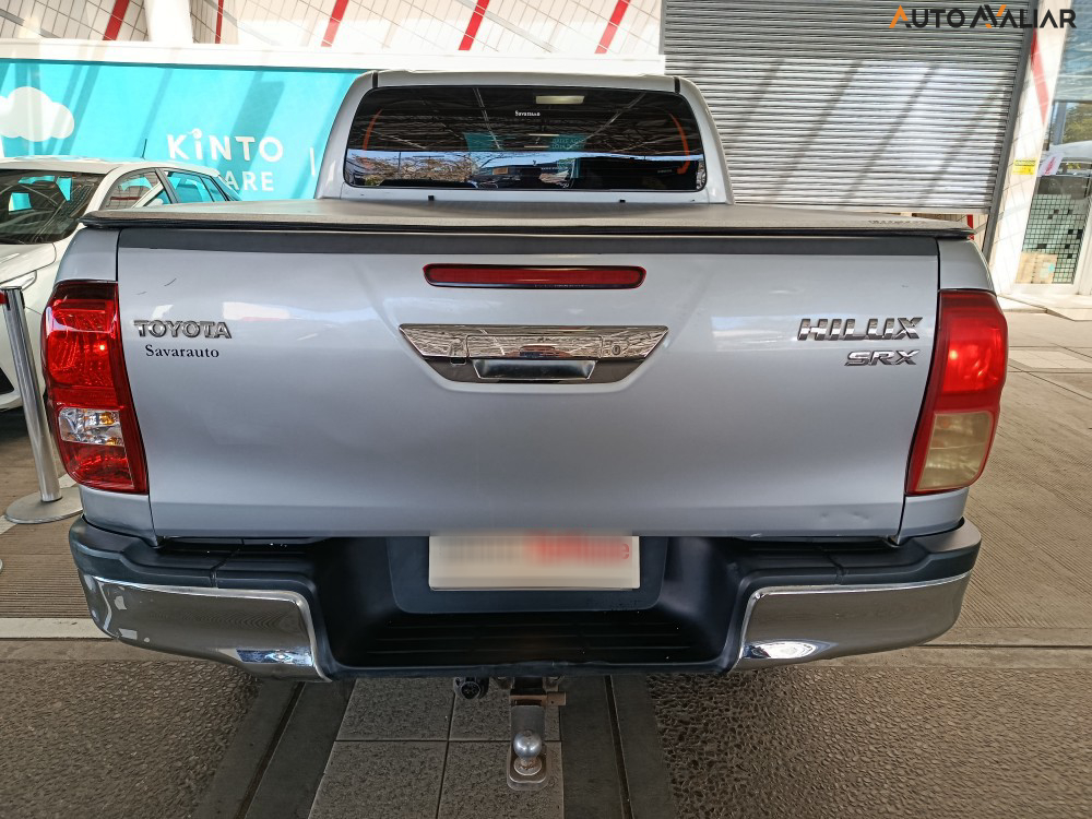 TOYOTA HILUX 2.8 SRX 4X4 CD 16V DIESEL 4P AUTOMATICO