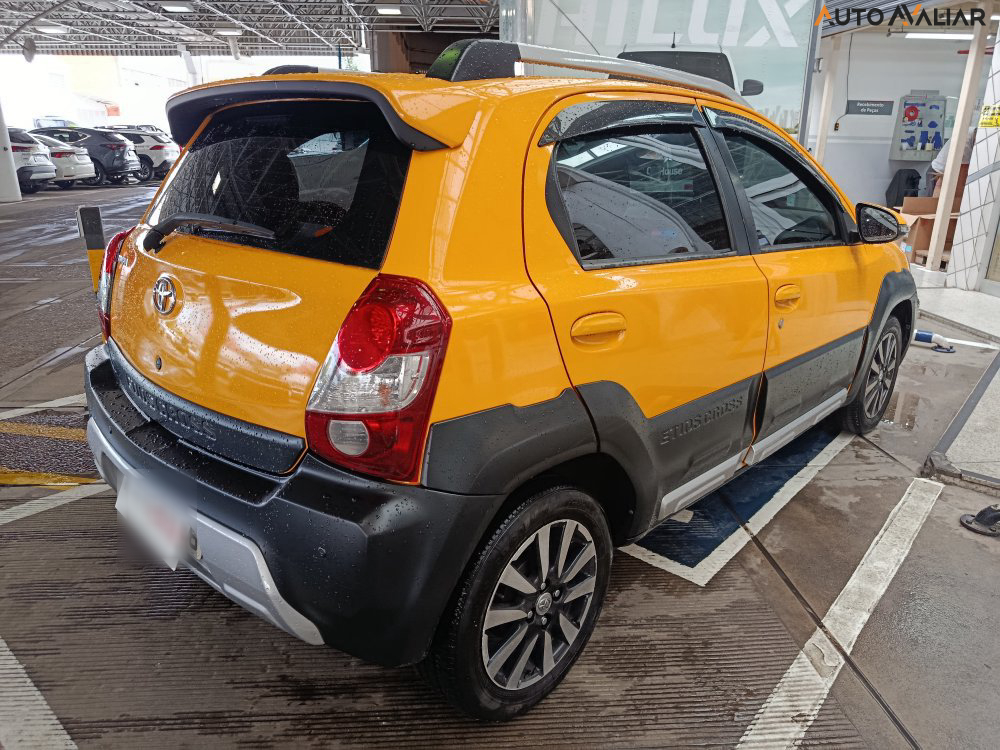 TOYOTA ETIOS CROSS 1.5 16V FLEX 4P MANUAL