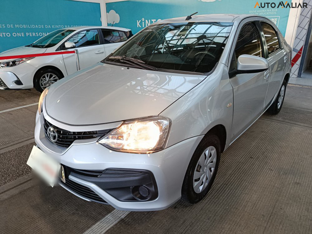 TOYOTA ETIOS 1.5 XS SEDAN 16V FLEX 4P AUTOMATICO