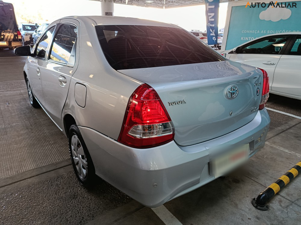 TOYOTA ETIOS 1.5 XS SEDAN 16V FLEX 4P AUTOMATICO