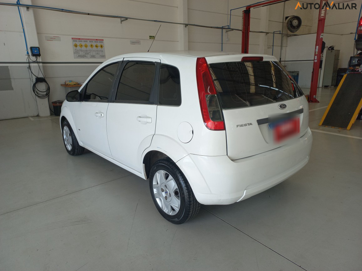 FORD FIESTA 1.0 ROCAM SE 8V FLEX 4P MANUAL