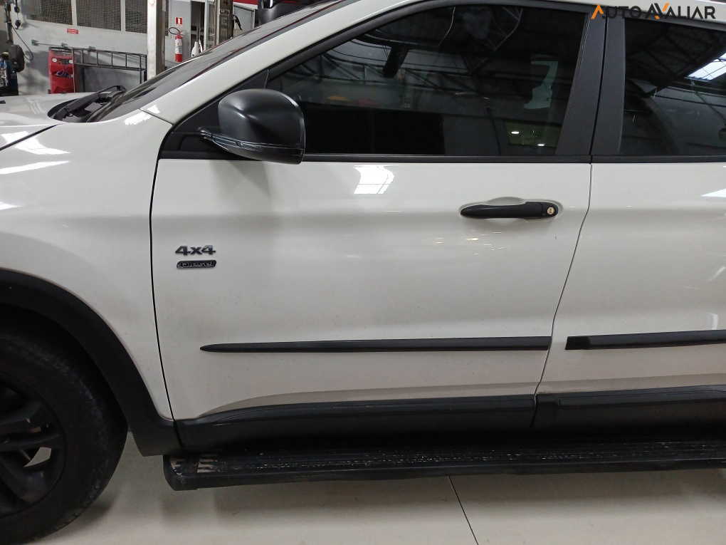 FIAT TORO 2.0 16V TURBO DIESEL ENDURANCE 4WD AT9