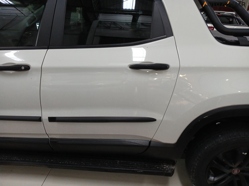 FIAT TORO 2.0 16V TURBO DIESEL ENDURANCE 4WD AT9