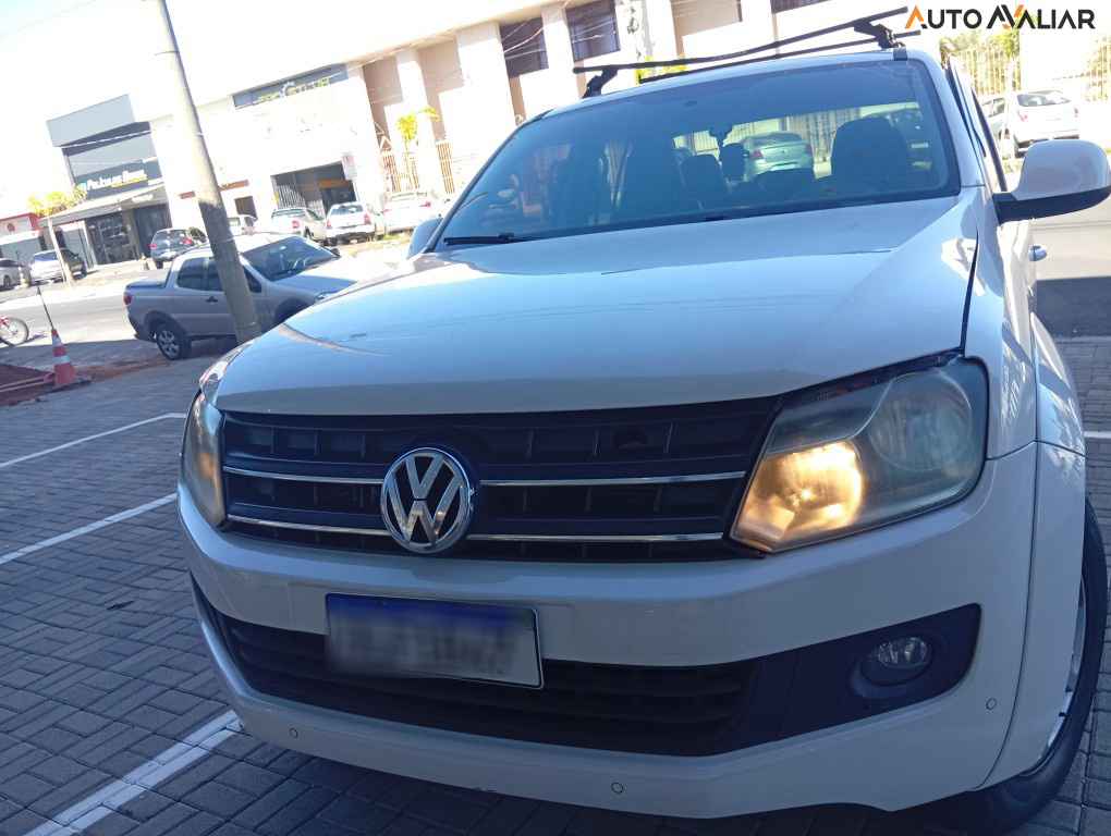 VOLKSWAGEN AMAROK 2.0 TRENDLINE 4X4 CD 16V TURBO INTERCOOLER DIESEL 4P AUTOMATICO