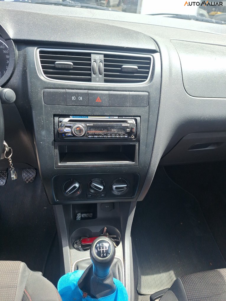 VOLKSWAGEN FOX 1.6 MI PRIME 8V FLEX 4P MANUAL