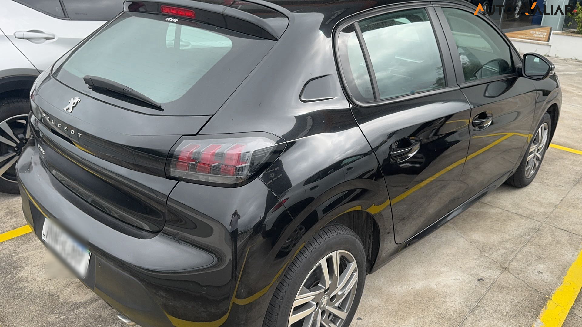 PEUGEOT 208 1.6 16V FLEX ALLURE AT6