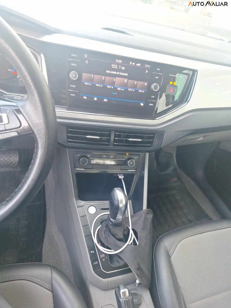 VOLKSWAGEN POLO 1.0 200 TSI HIGHLINE AUTOMATICO