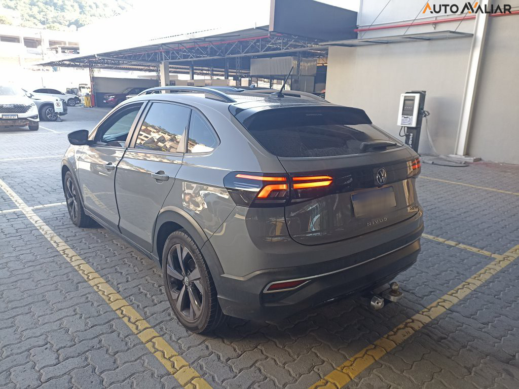 VOLKSWAGEN NIVUS 1.0 200 TSI TOTAL FLEX HIGHLINE AUTOMÁTICO