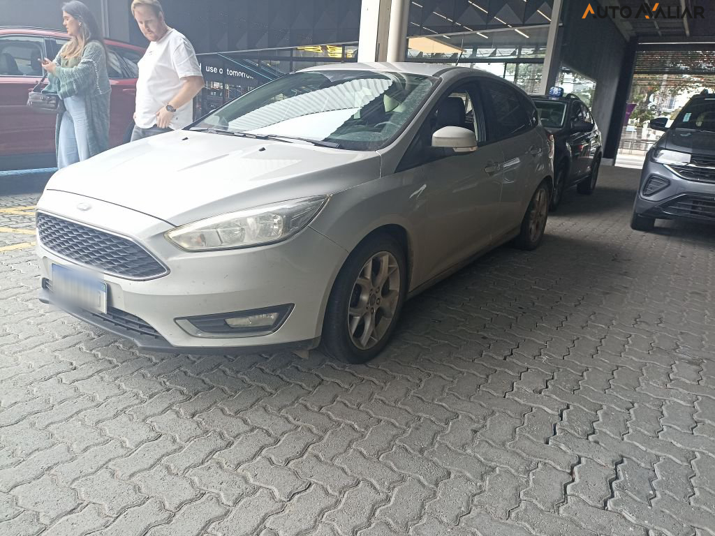 FORD FOCUS 2.0 SE PLUS 16V FLEX 4P POWERSHIFT