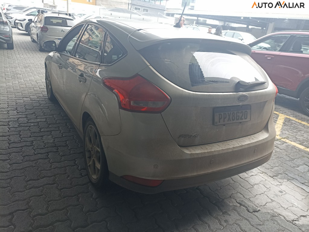FORD FOCUS 2.0 SE PLUS 16V FLEX 4P POWERSHIFT