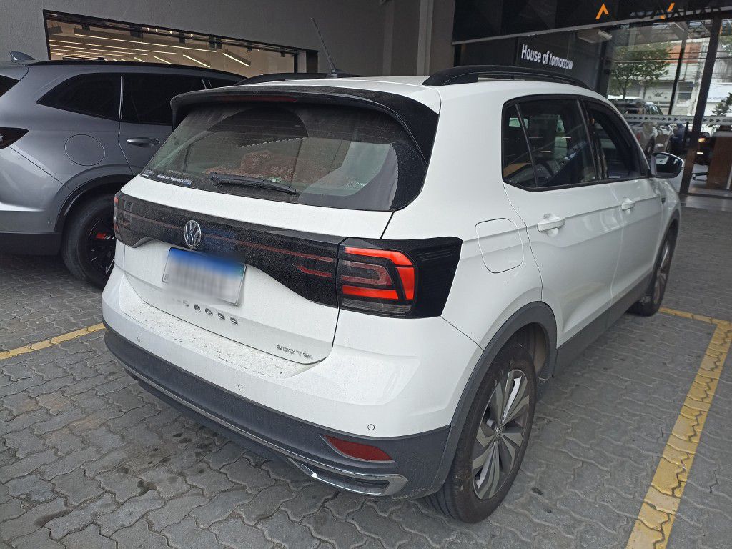 VOLKSWAGEN T-CROSS 1.0 200 TSI TOTAL FLEX COMFORTLINE AUTOMATICO