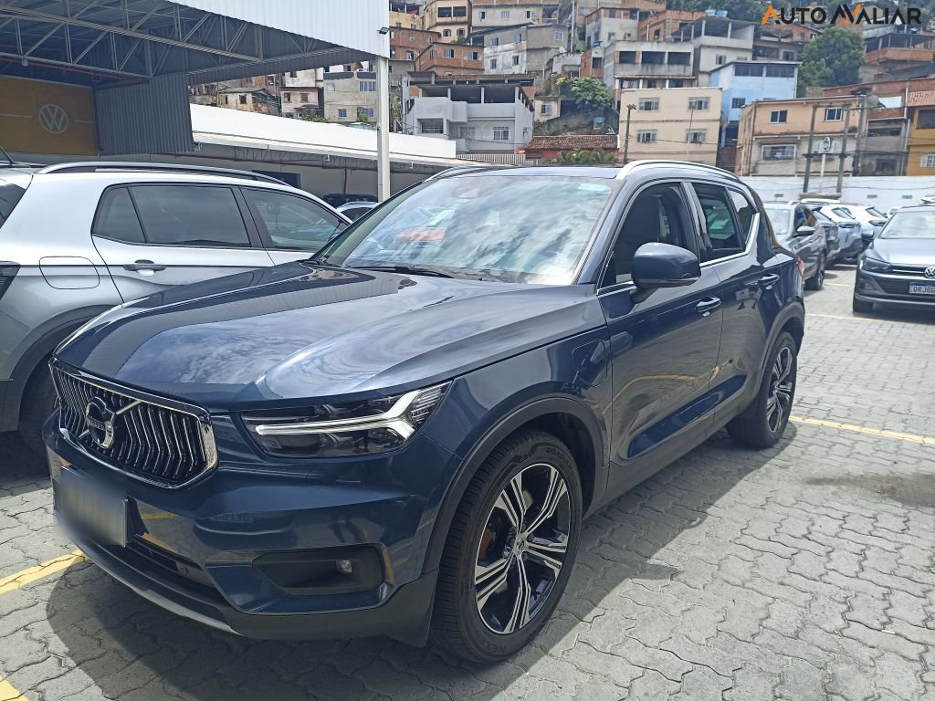VOLVO XC40 1.5 T5 HYBRID INSCRIPTION GEARTRONIC