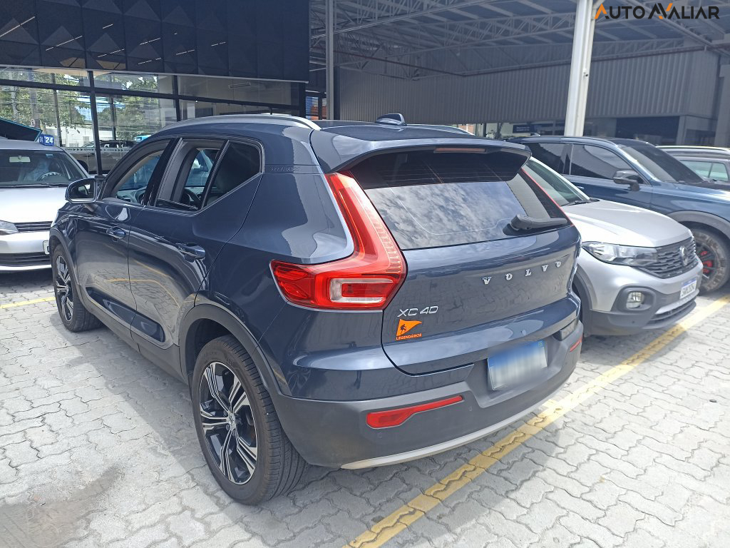 VOLVO XC40 1.5 T5 HYBRID INSCRIPTION GEARTRONIC