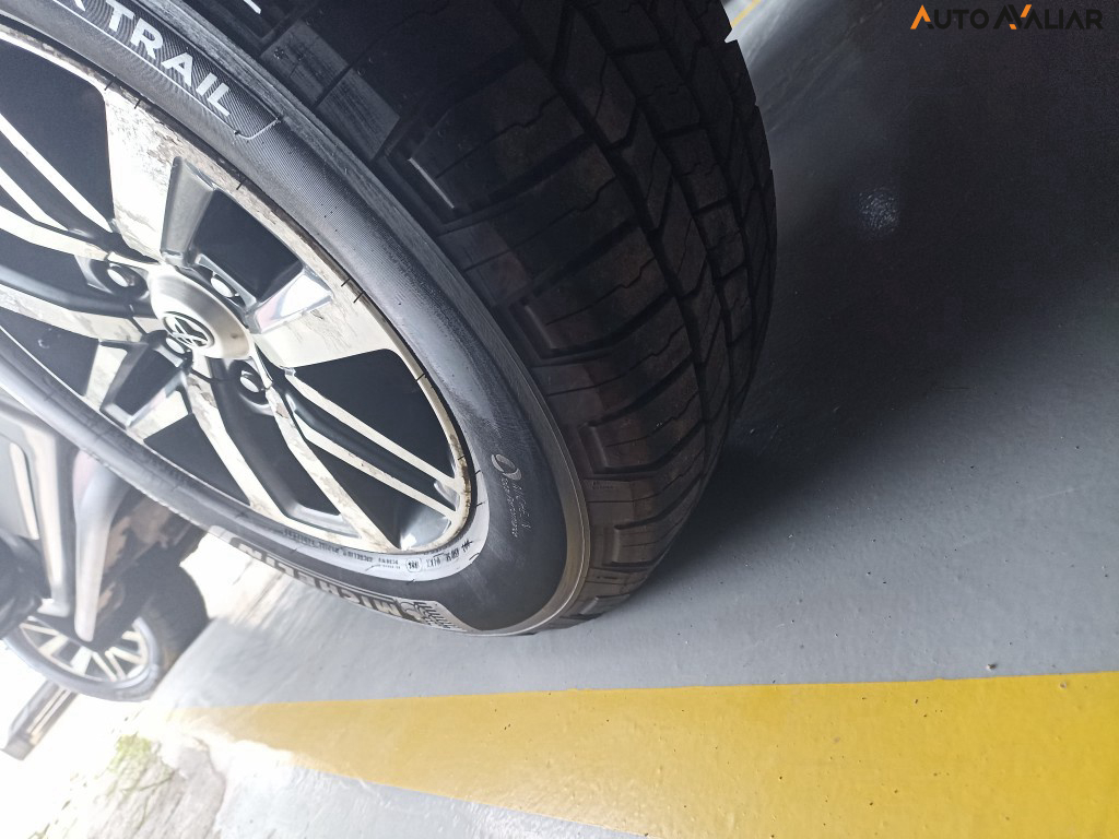 TOYOTA HILUX 2.7 SRV 4X2 CD 16V FLEX 4P AUTOMATICO